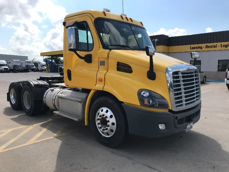 2019 Freightliner Cascadia in Houston, TX
