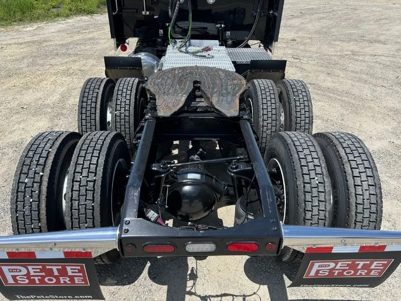 2022 Peterbilt 389 in Richmond, VA — photo 34