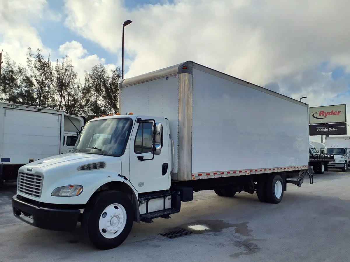 2020 Freightliner M2 106 in Miami, FL