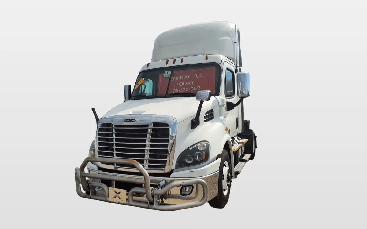 2018 Freightliner - image 1