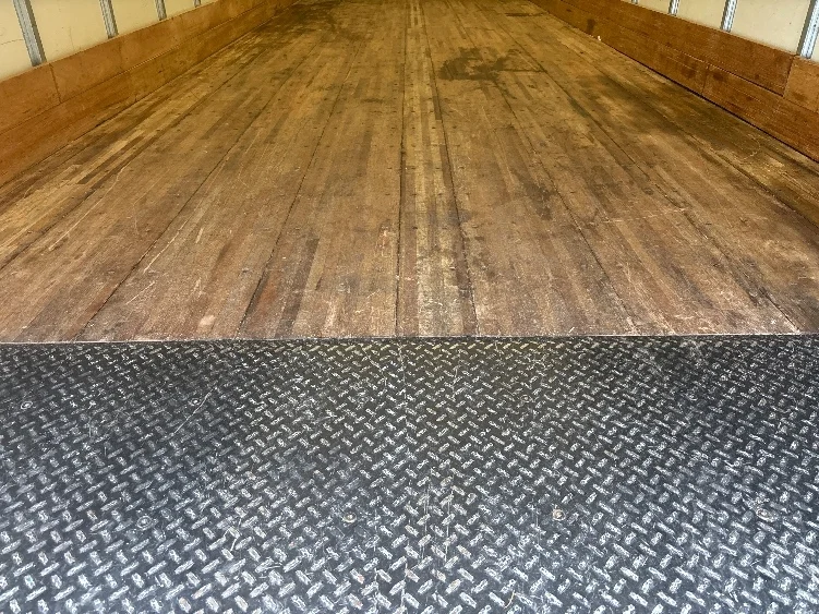 2021 International MV - image 10