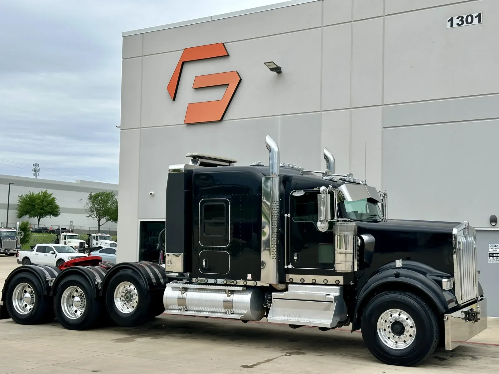 2020 Kenworth W900 in Hutchins, TX