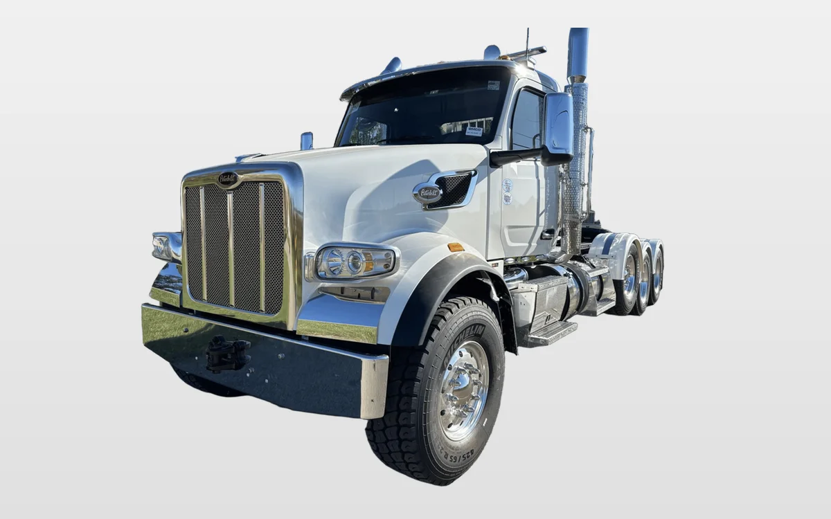 2026 Peterbilt 567 - image 1