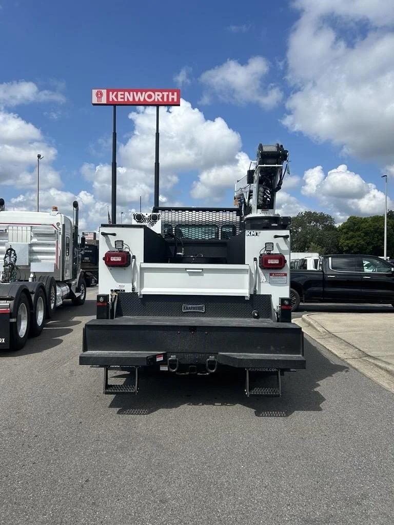 2027 Kenworth in Jackson, MS — photo 5
