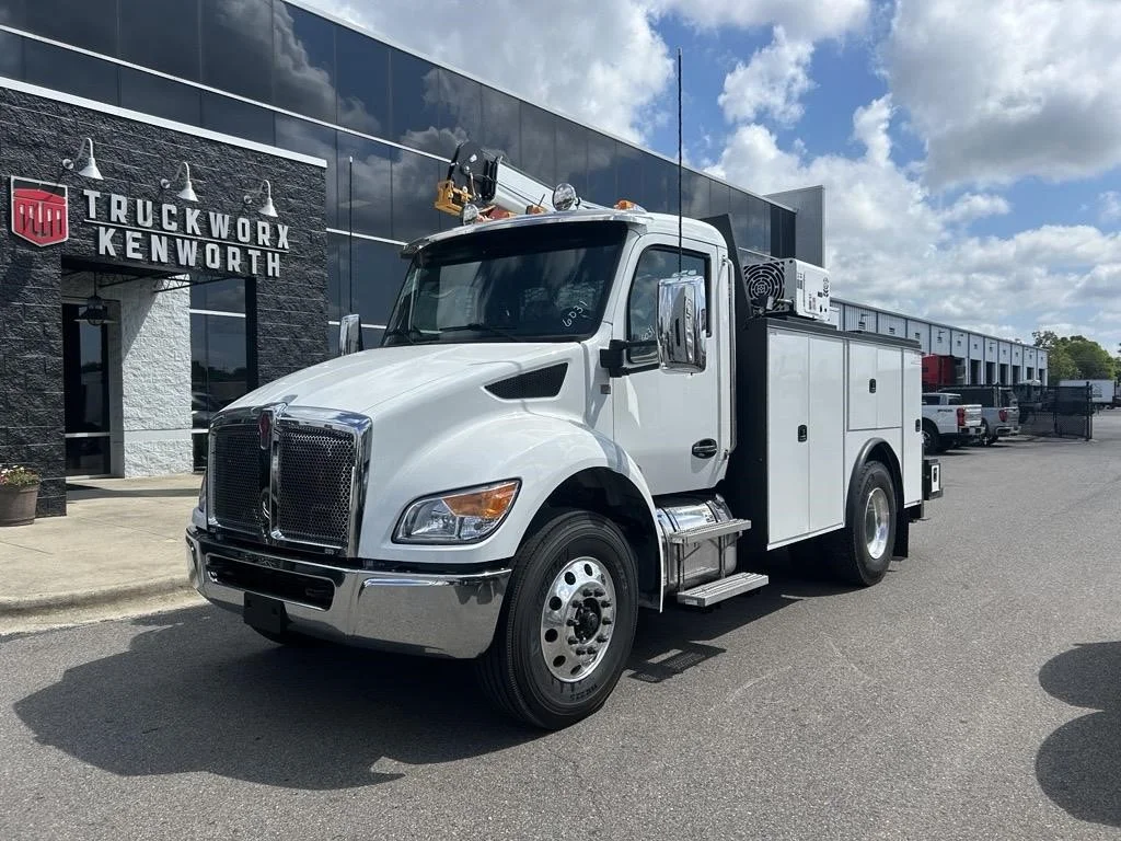 2027 Kenworth 
