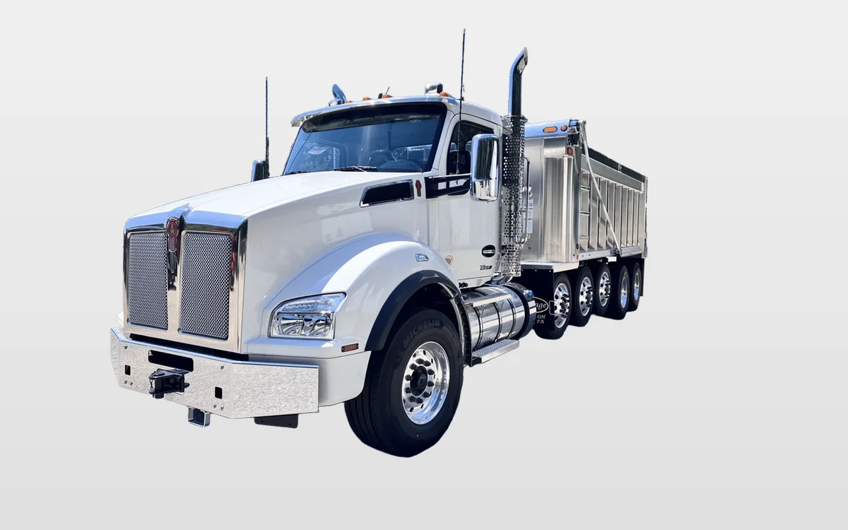 2026 Kenworth T880 - image 1