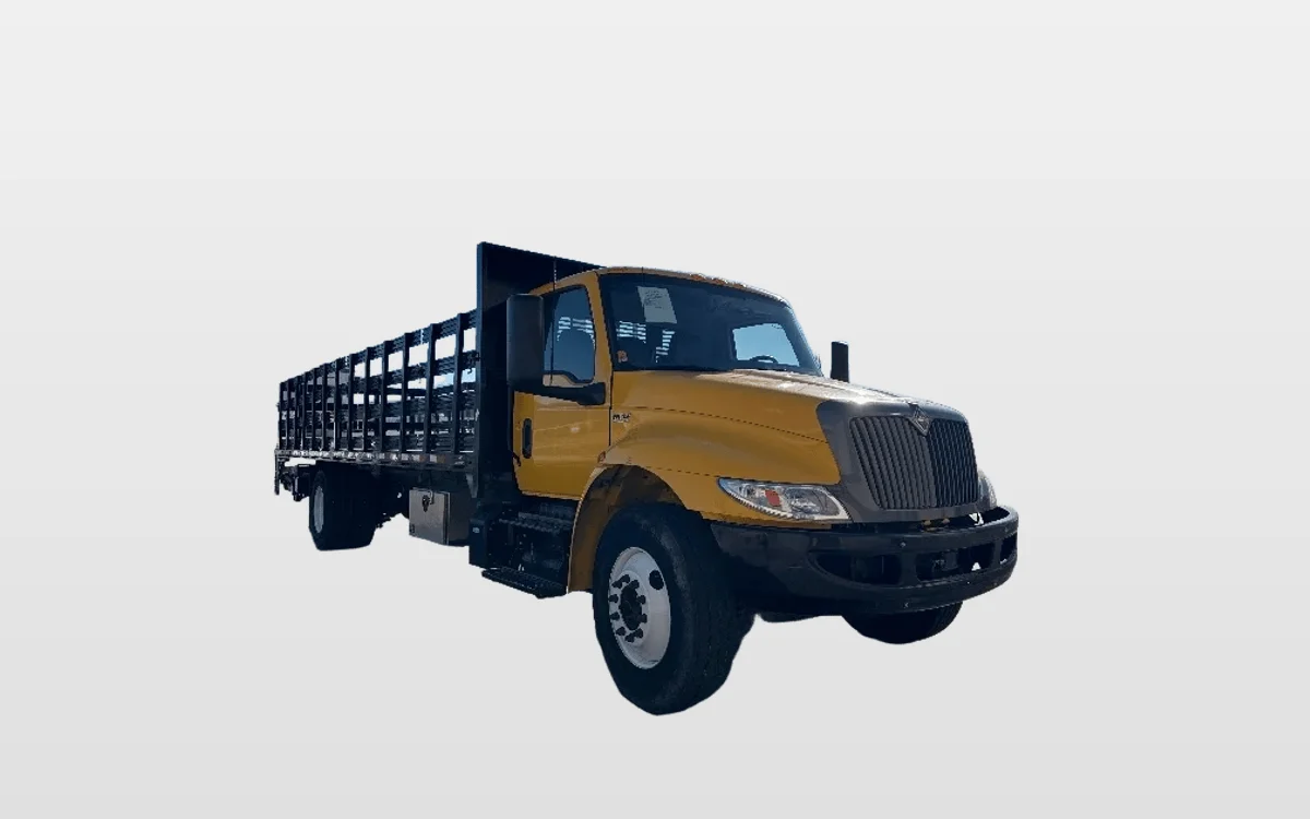 2022 International MV - image 1