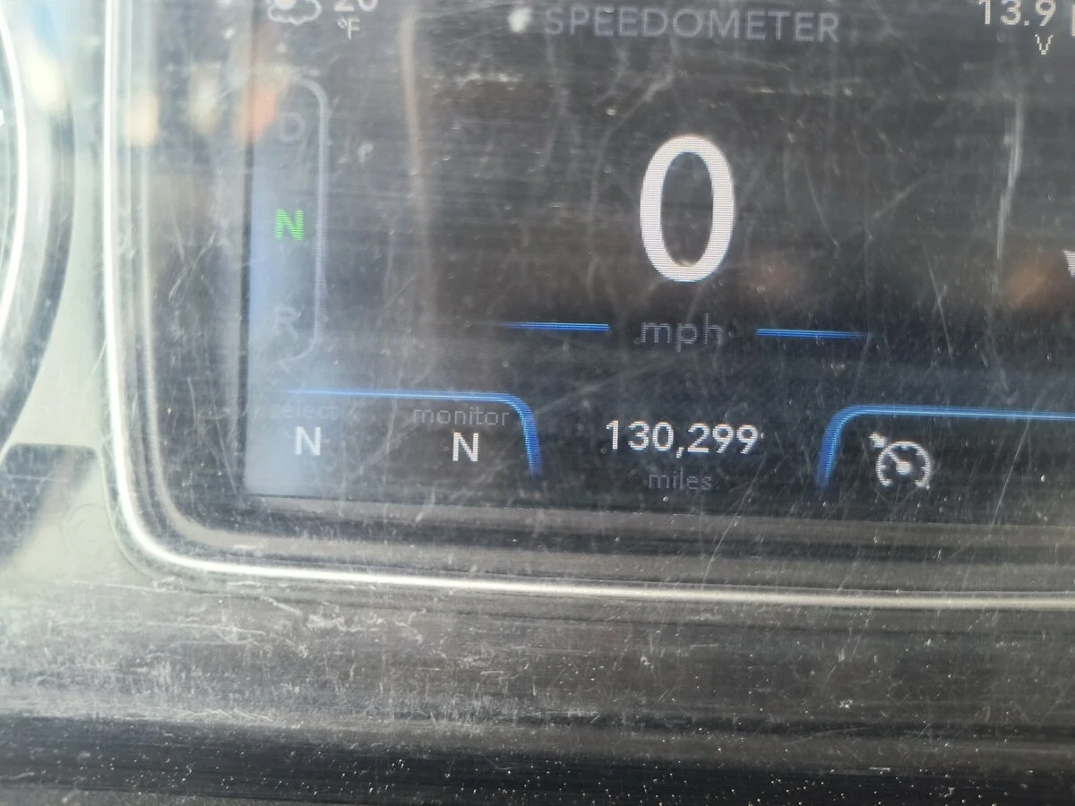 2021 International MV - image 6