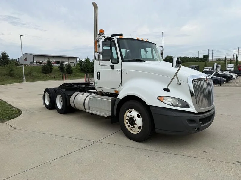 2017 International ProStar in Walton, KY — photo 4