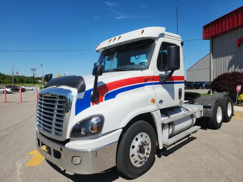 2017 International ProStar in Walton, KY — photo 15
