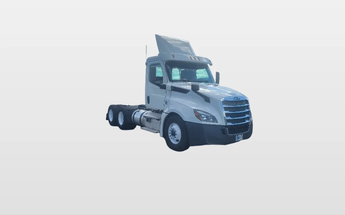 2019 Freightliner - image 1