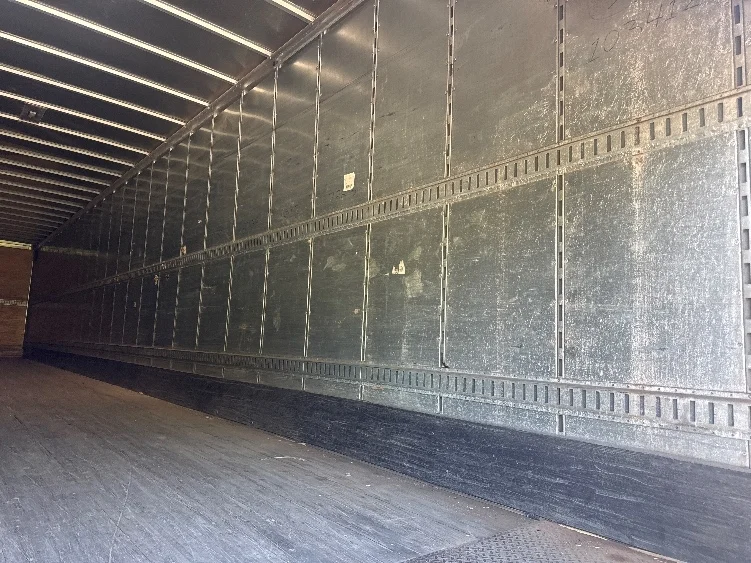 2015 Great Dane in Zanesville, OH — photo 10