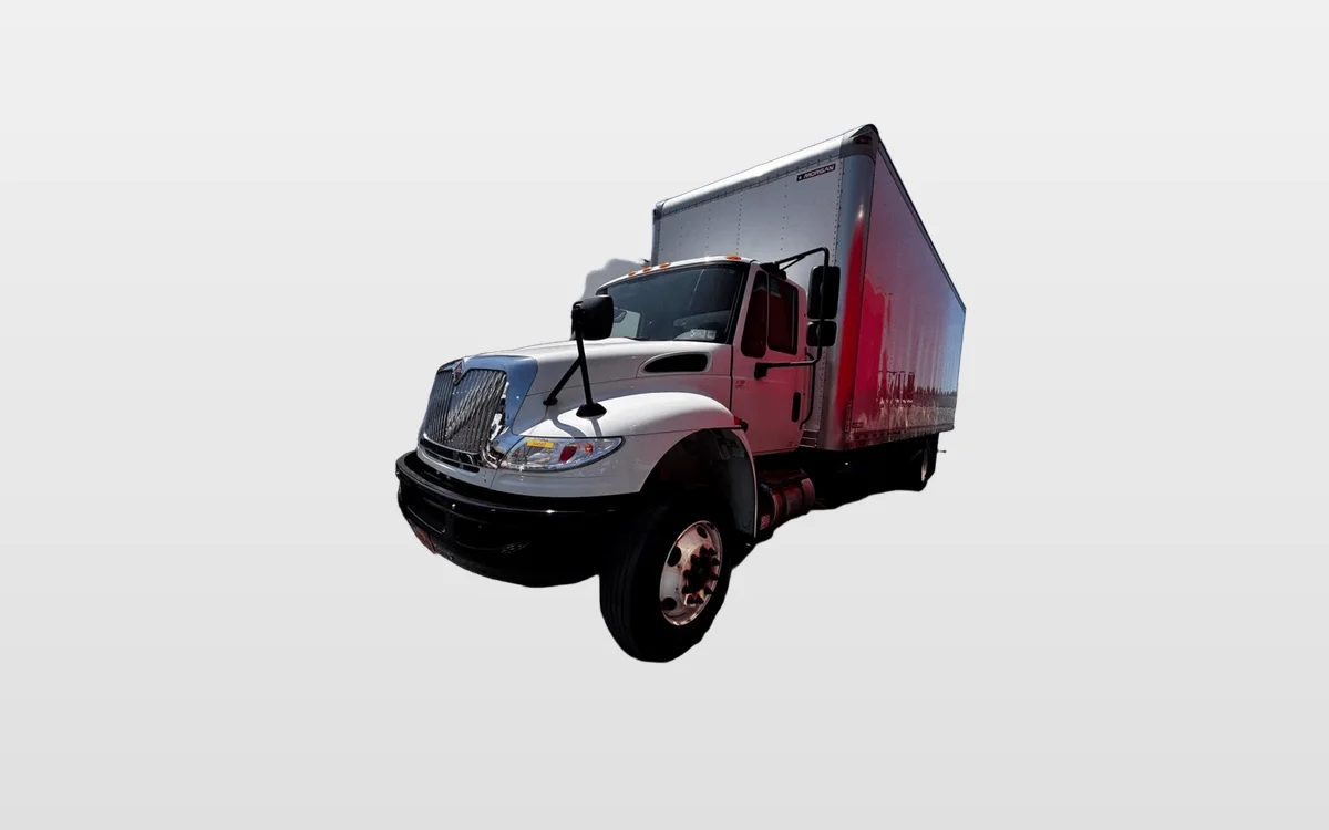 2019 International 4300 - image 1