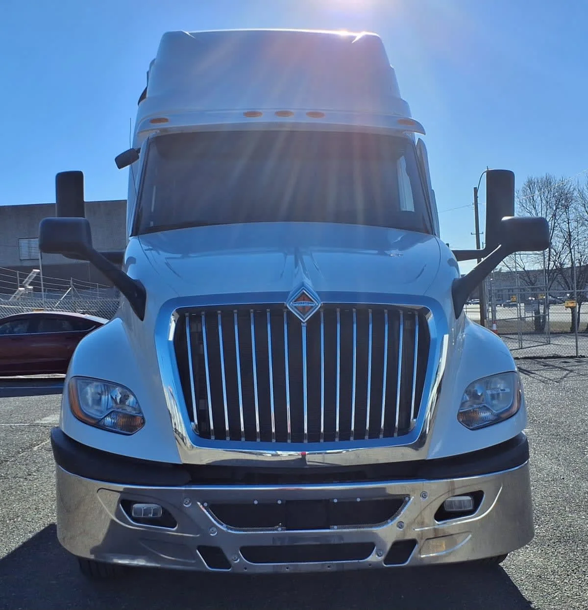 2019 International LT in Memphis, TN — photo 2