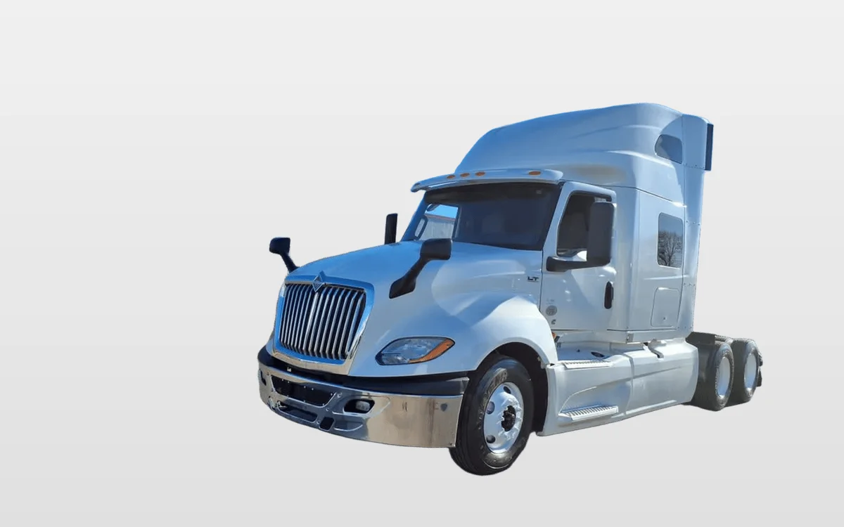 2019 International - image 1