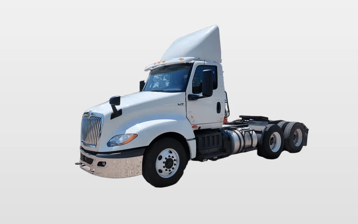 2019 International - image 1