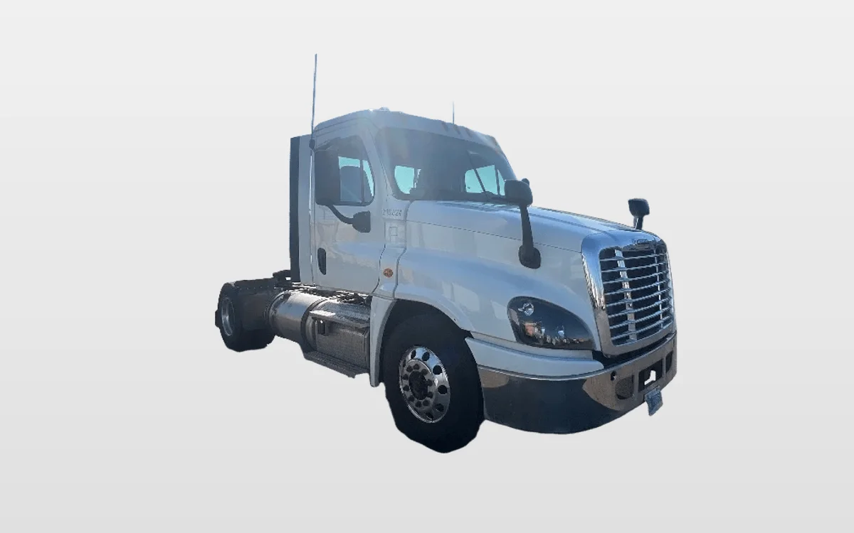 2019 Freightliner - image 1