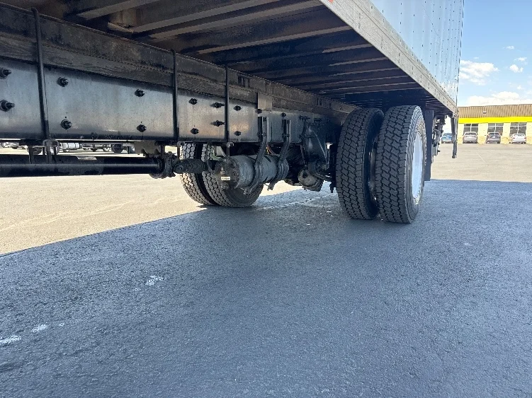 2021 Freightliner eM2 in Denver, CO — photo 5