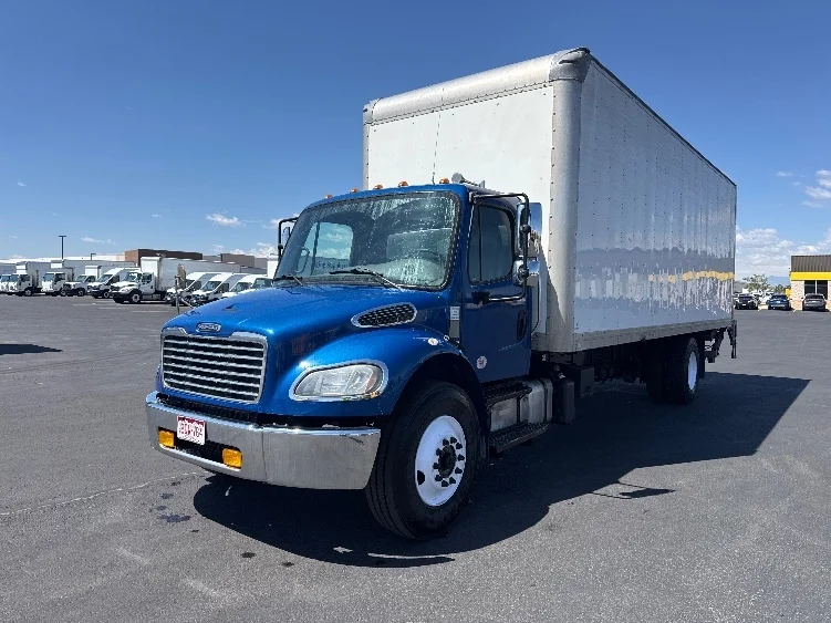 2021 Freightliner eM2 in Denver, CO — photo 3