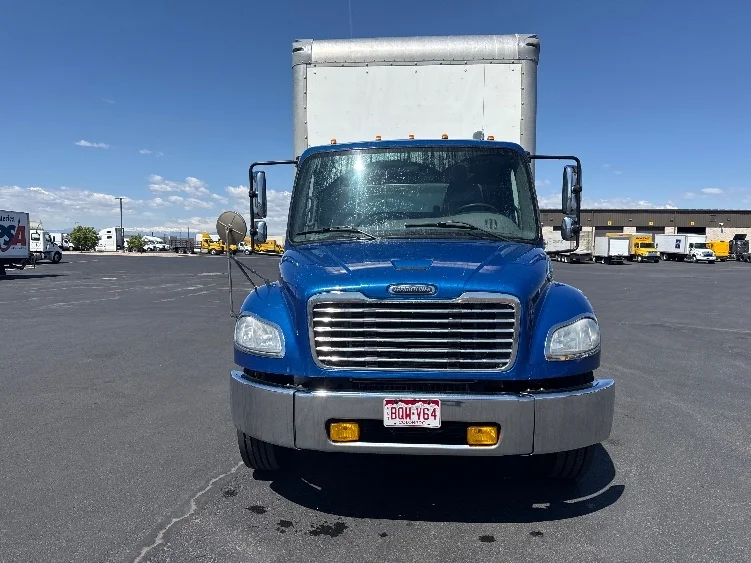2021 Freightliner eM2 in Denver, CO — photo 2