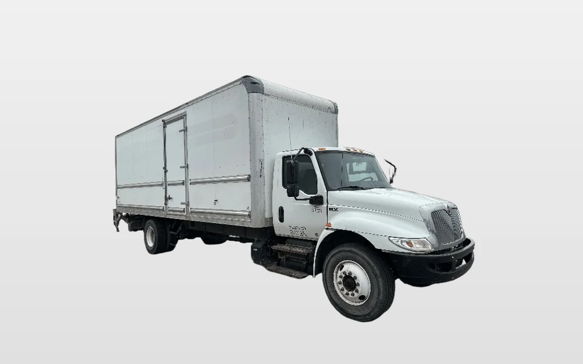 2020 International MV - image 1