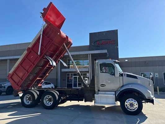 2016 Kenworth T880 in McDonough, GA — photo 23