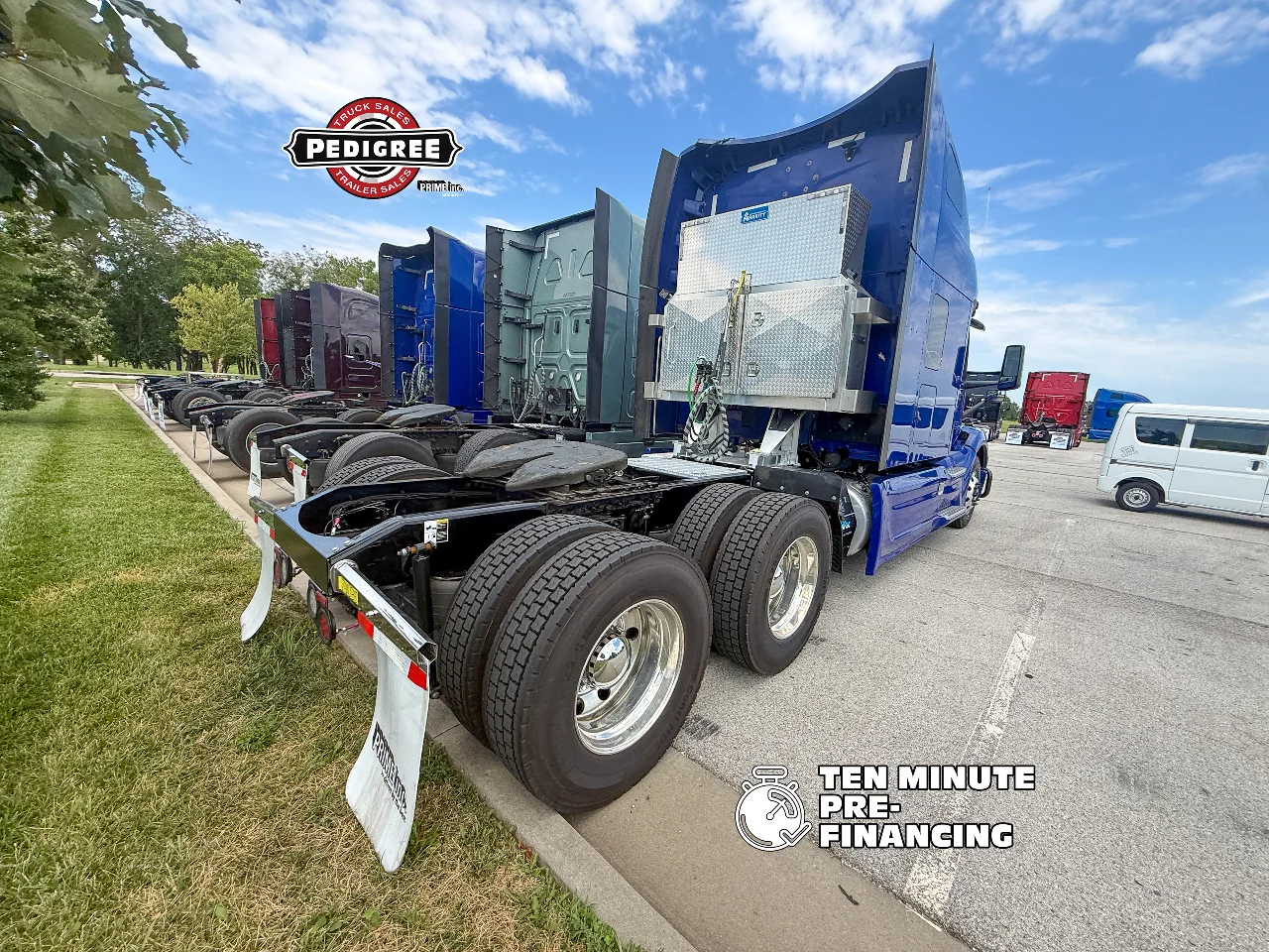 2024 Peterbilt 579 in Springfield, MO — photo 2