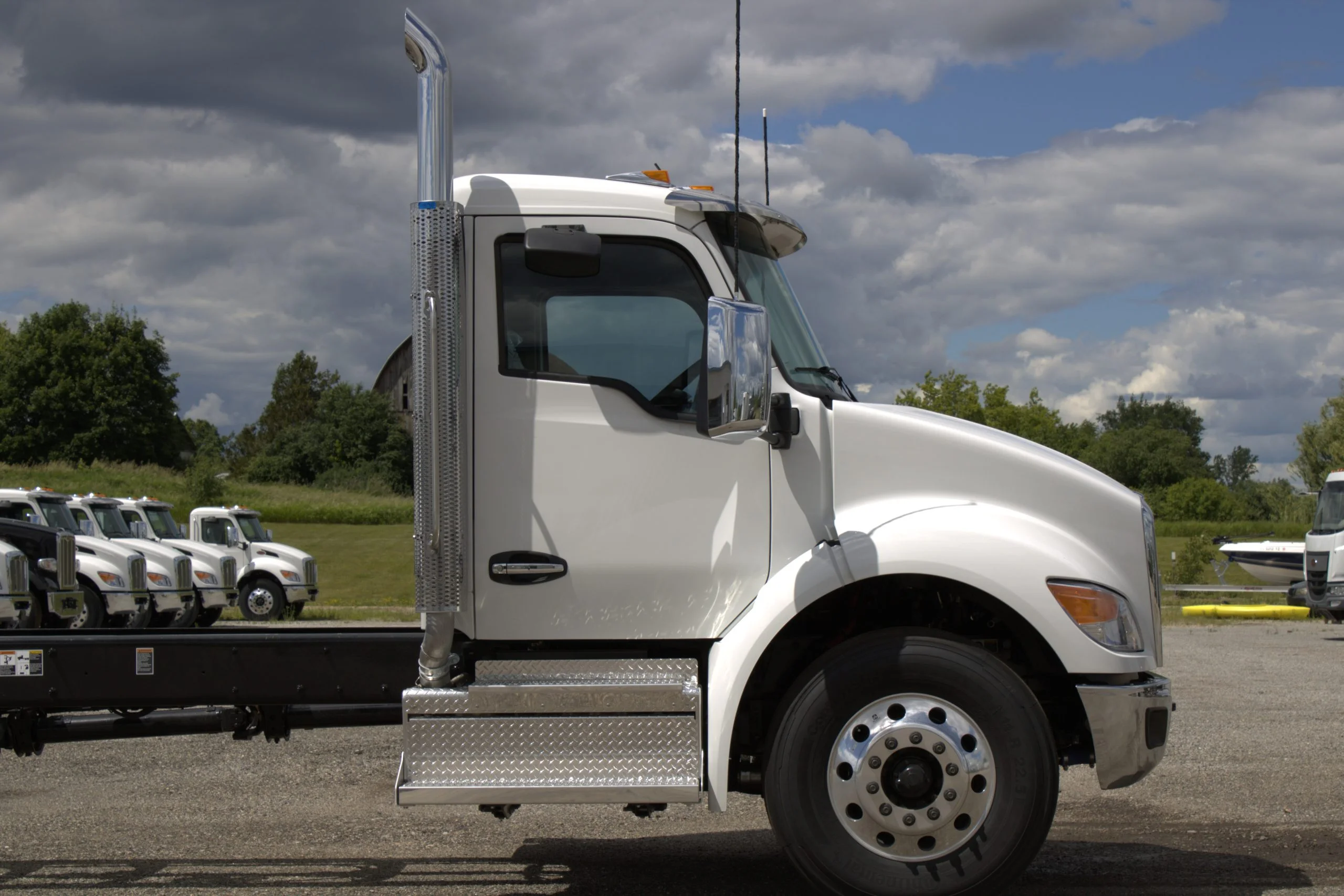 2027 Kenworth T280 — photo 5