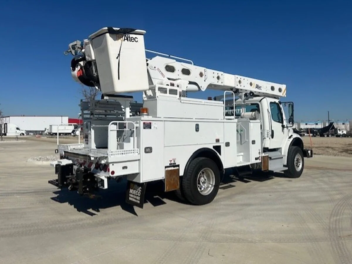 2020 Freightliner M2 106 - image 8