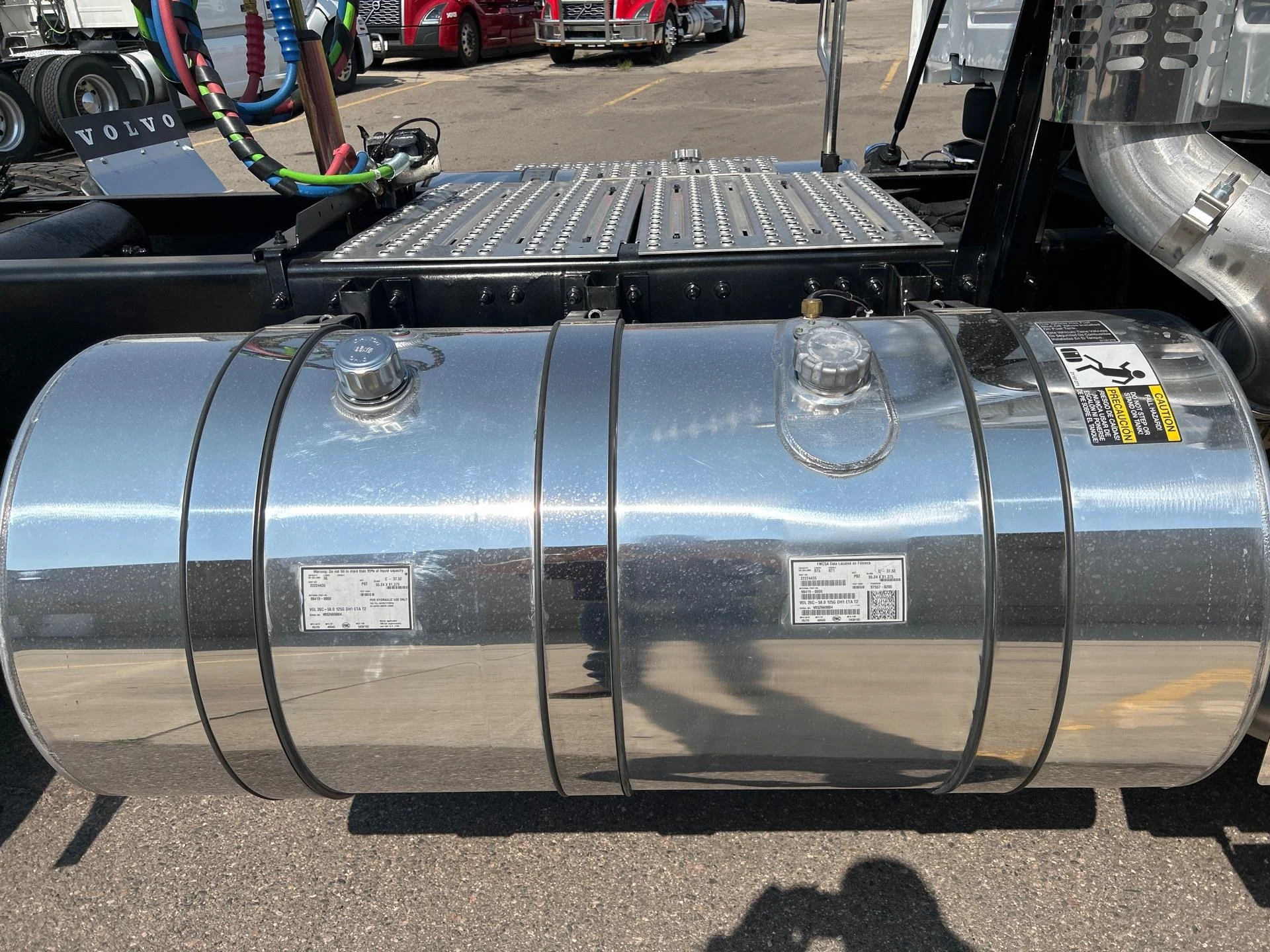 2027 Volvo in Commerce City, CO — photo 13