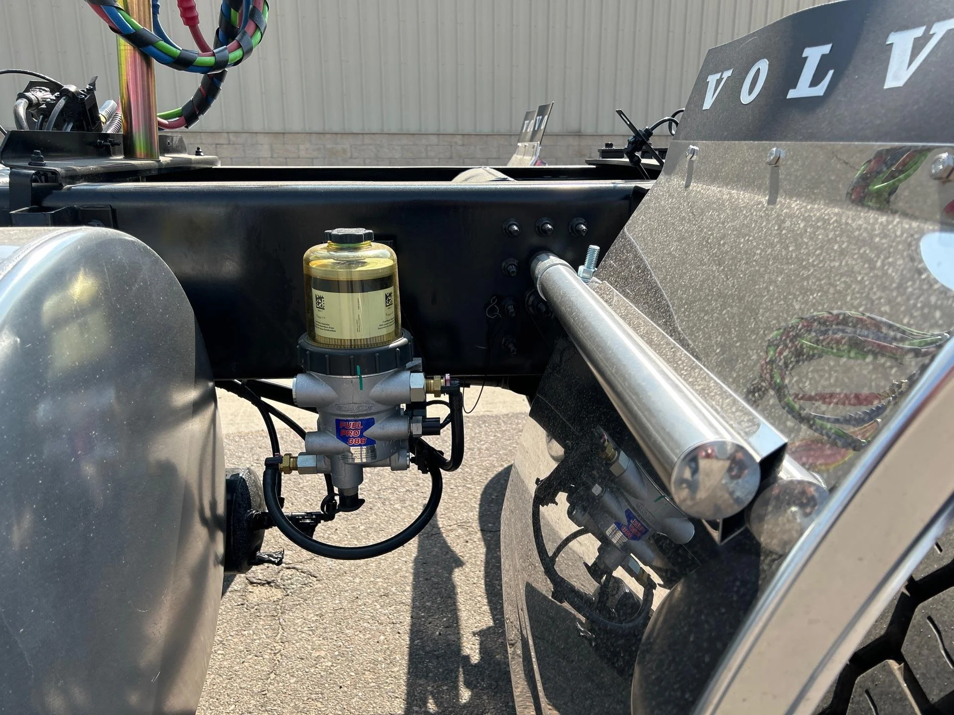 2027 Volvo in Commerce City, CO — photo 9