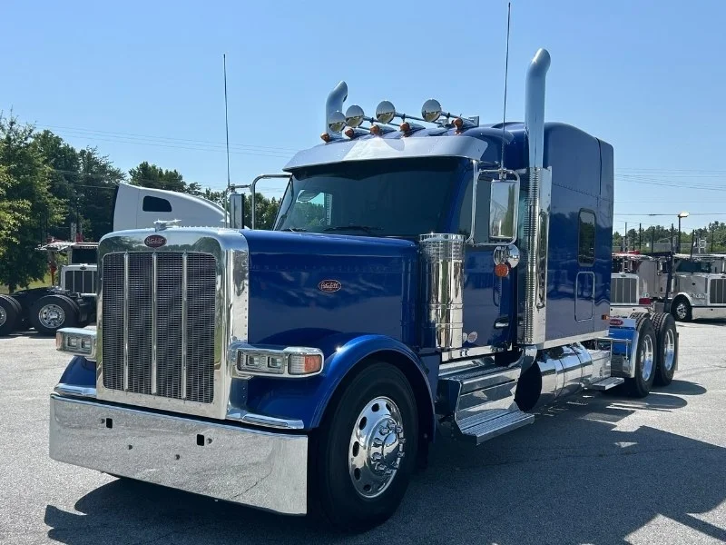 2027 Peterbilt 589 in Chesapeake, VA — photo 2