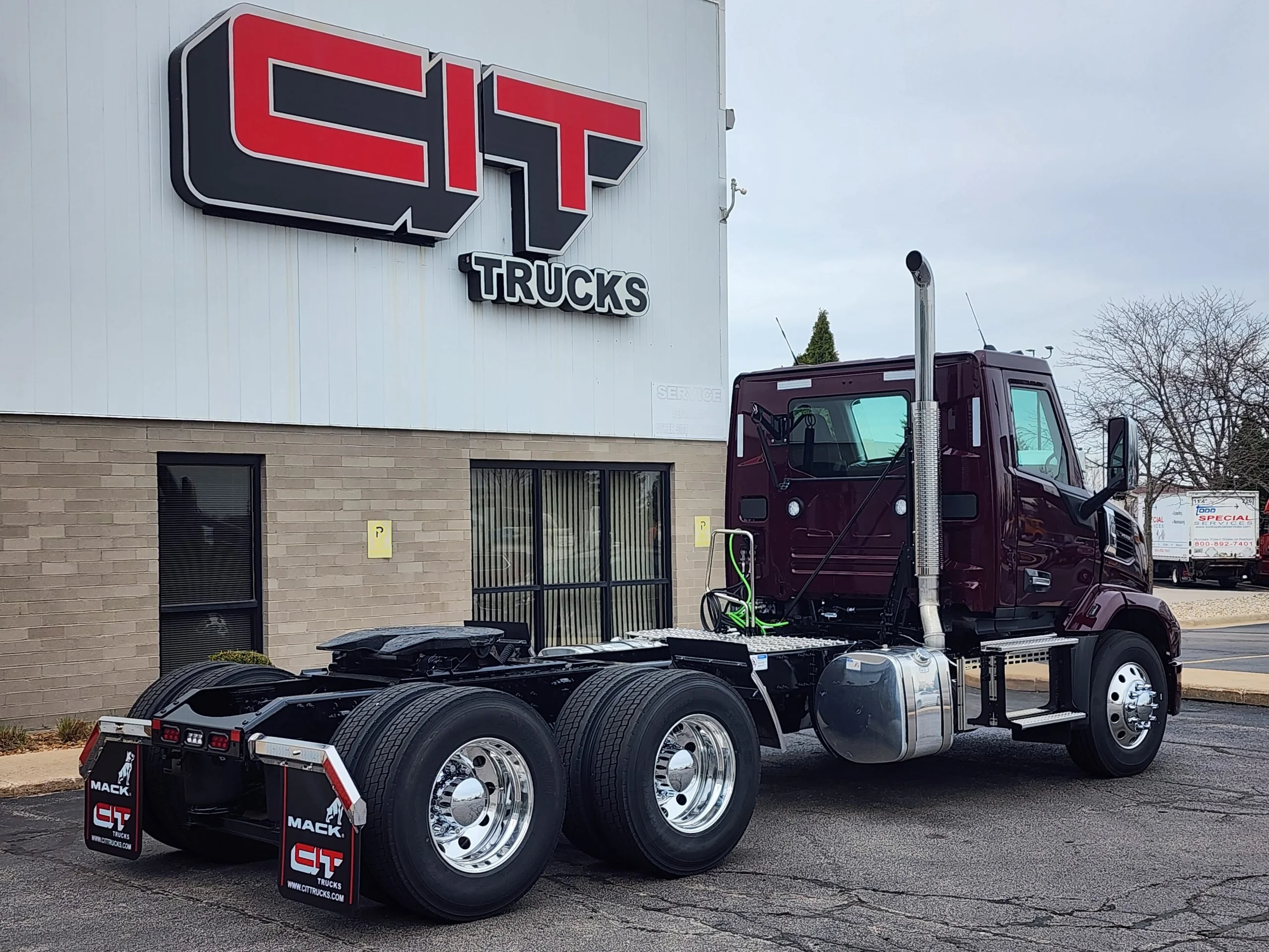 2027 Mack Anthem in Rockford, IL — photo 5