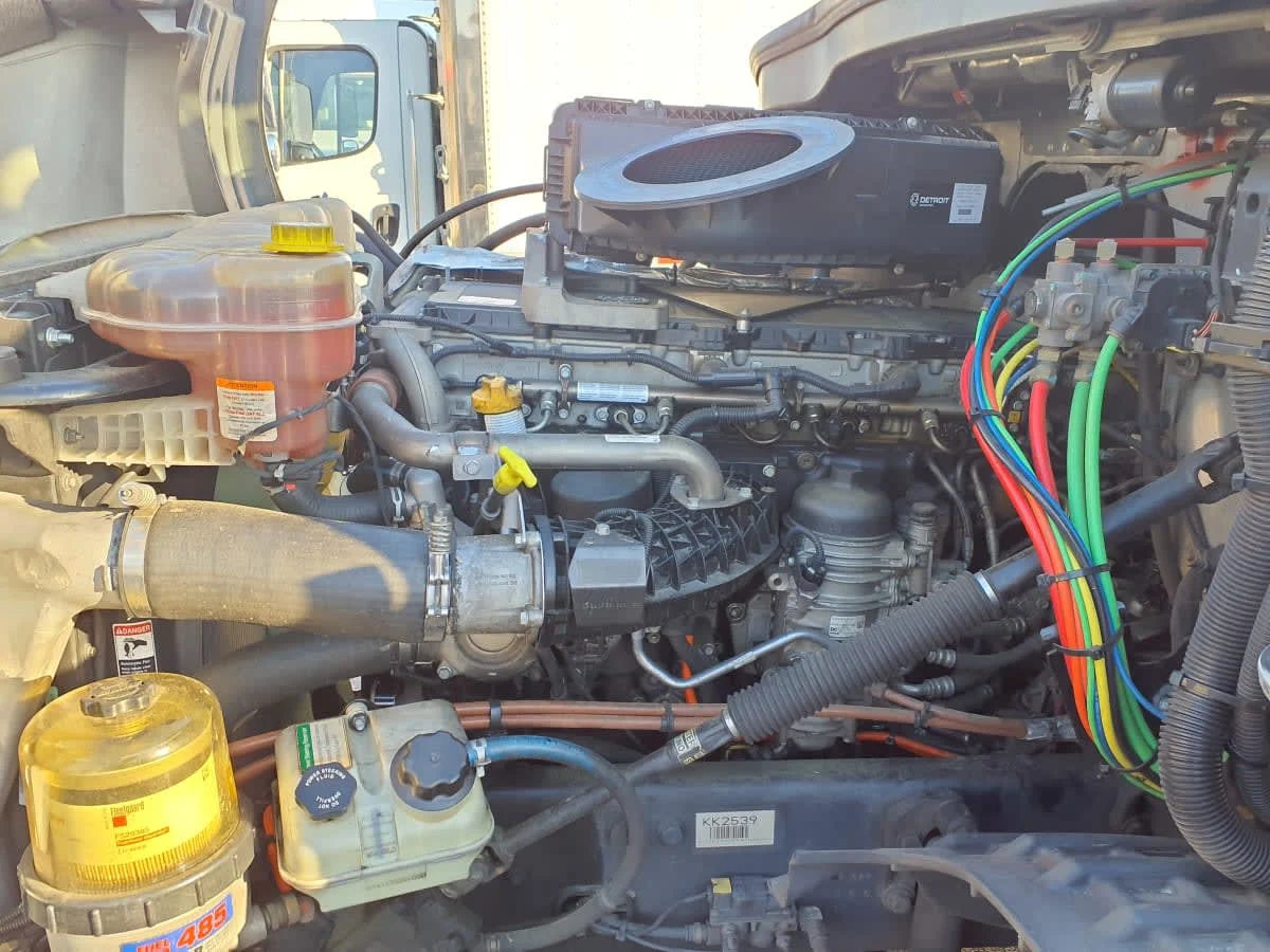 2019 Freightliner Cascadia in Atlanta, GA — photo 8