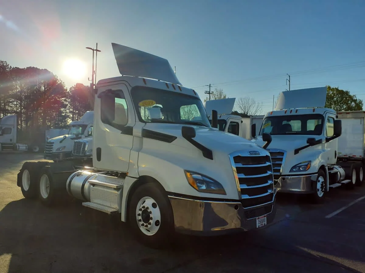 2019 Freightliner Cascadia in Atlanta, GA