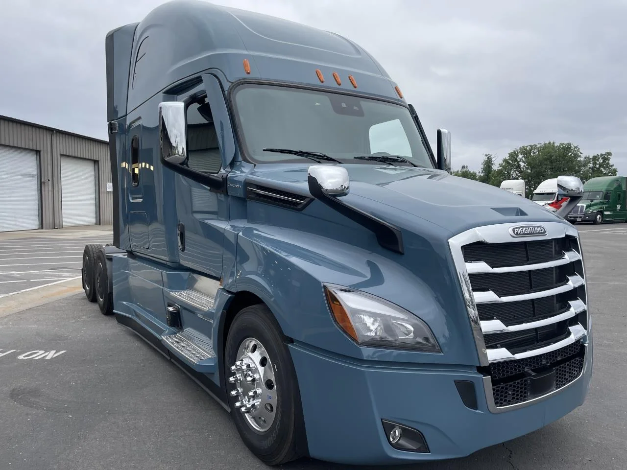 2026 Freightliner Cascadia - image 3