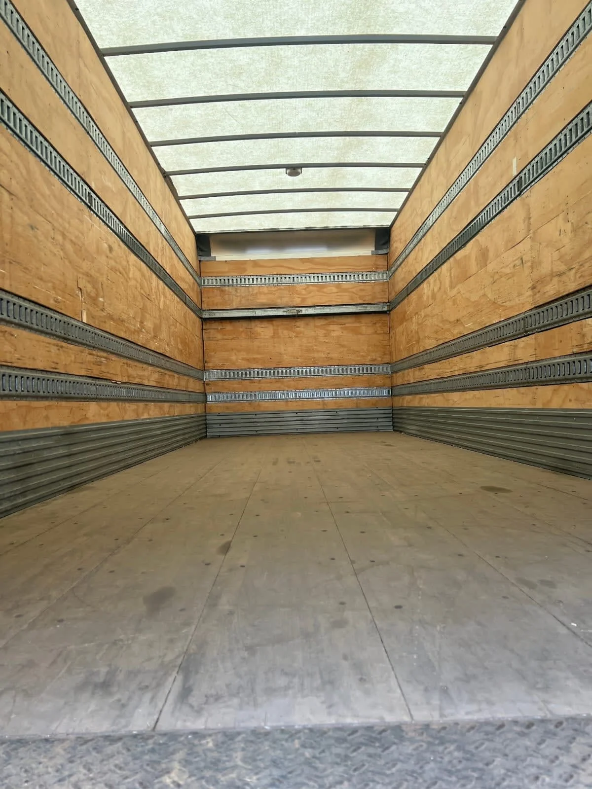 2016 Freightliner M2 106 - image 8