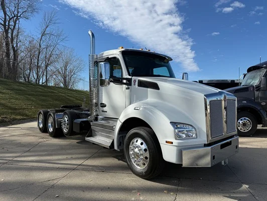 2026 Kenworth T880 in Ankeny, IA