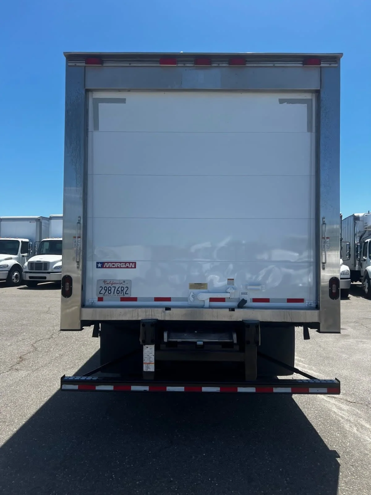 2019 Isuzu NPR - image 5