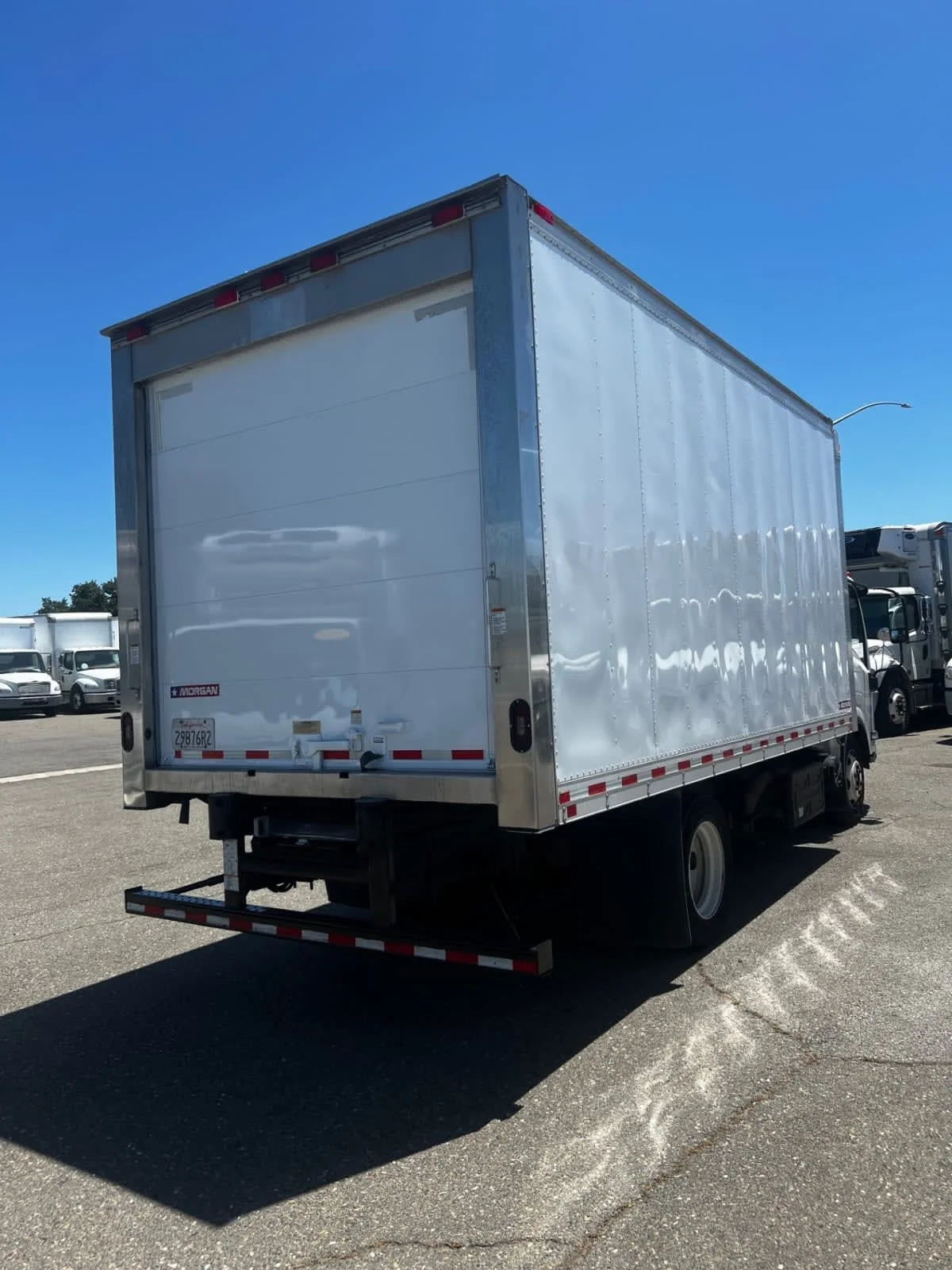 2019 Isuzu NPR - image 4