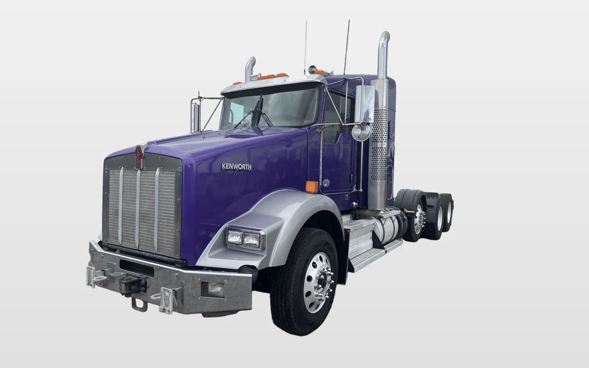 2020 Kenworth T800 - image 1