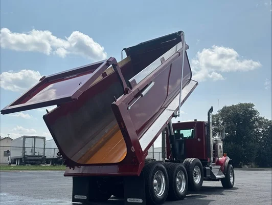 2027 Kenworth W900 in Kansas City, MO — photo 9
