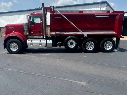 2027 Kenworth W900 in Kansas City, MO — photo 7