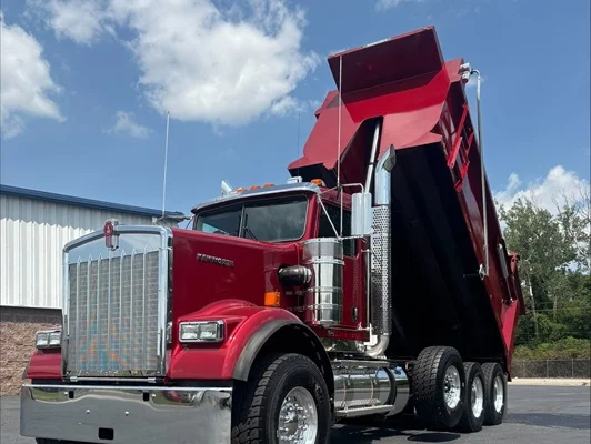 2027 Kenworth W900 in Kansas City, MO — photo 10