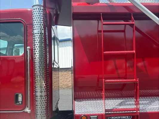 2027 Kenworth W900 in Kansas City, MO — photo 11