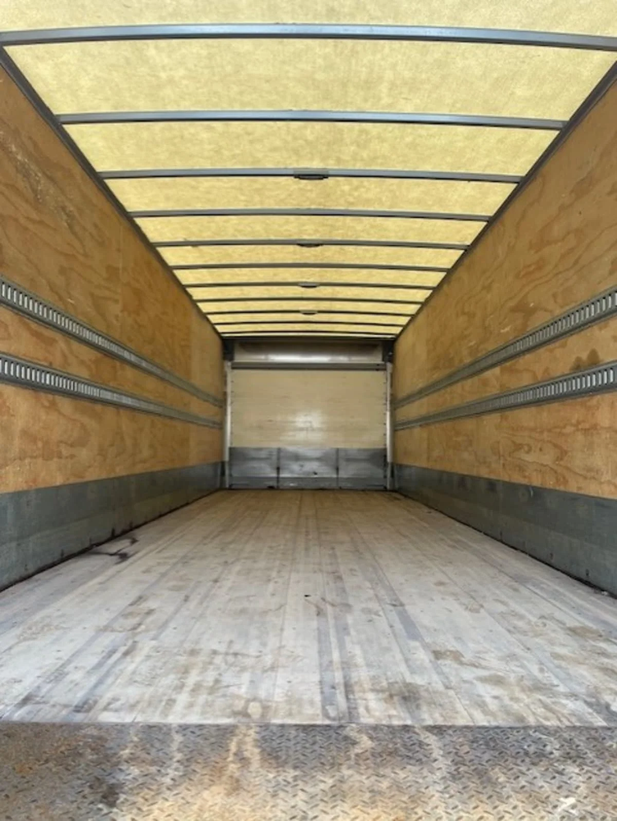 2019 Freightliner M2 106 in Farmingdale, NY — photo 8