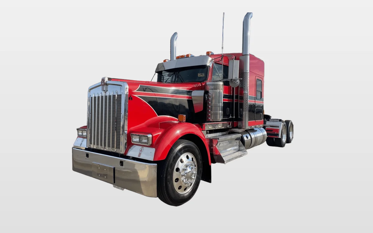 2019 Kenworth W900 - image 1