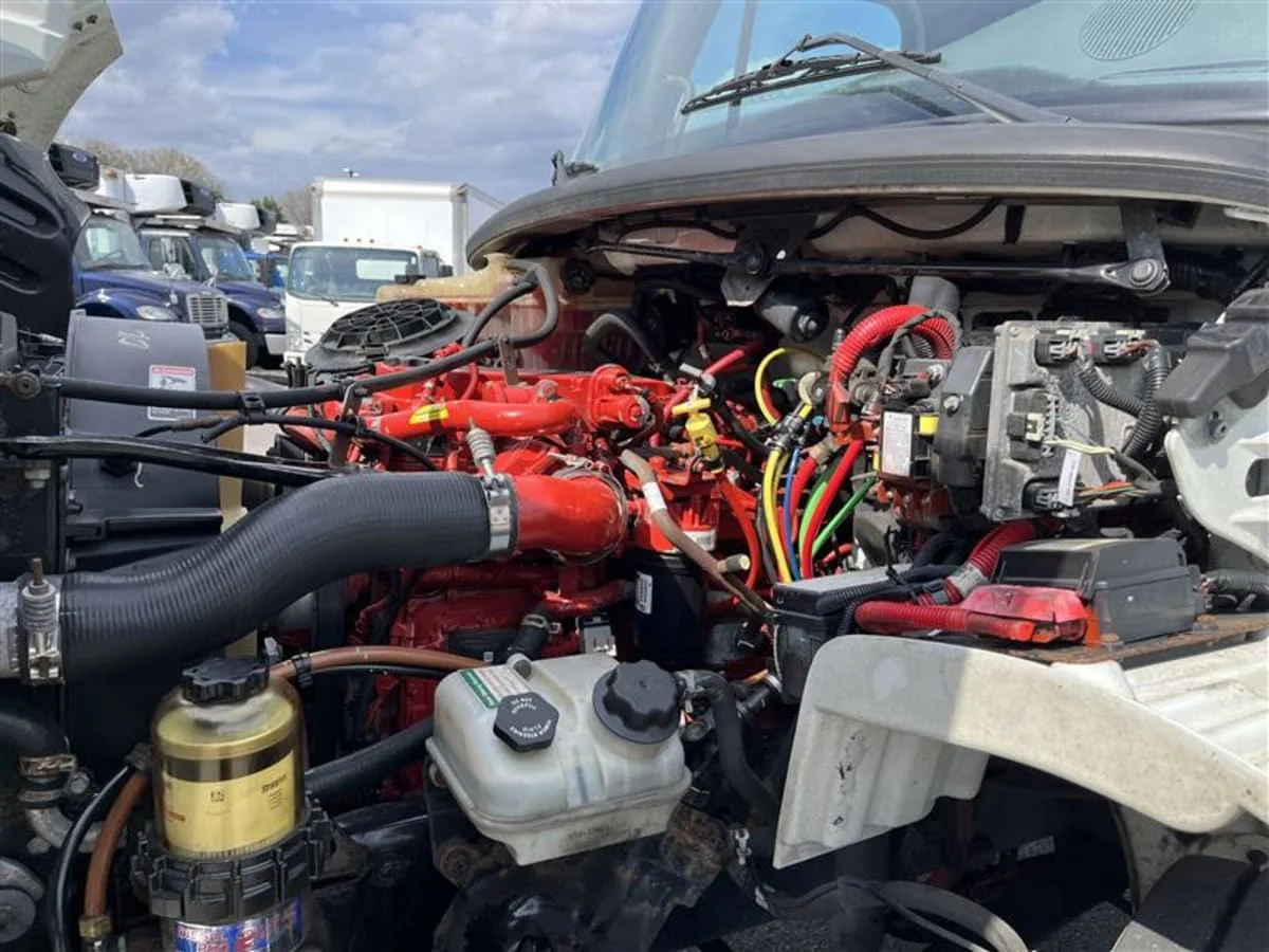 2018 Freightliner M2 106 in Beltsville, MD — photo 10