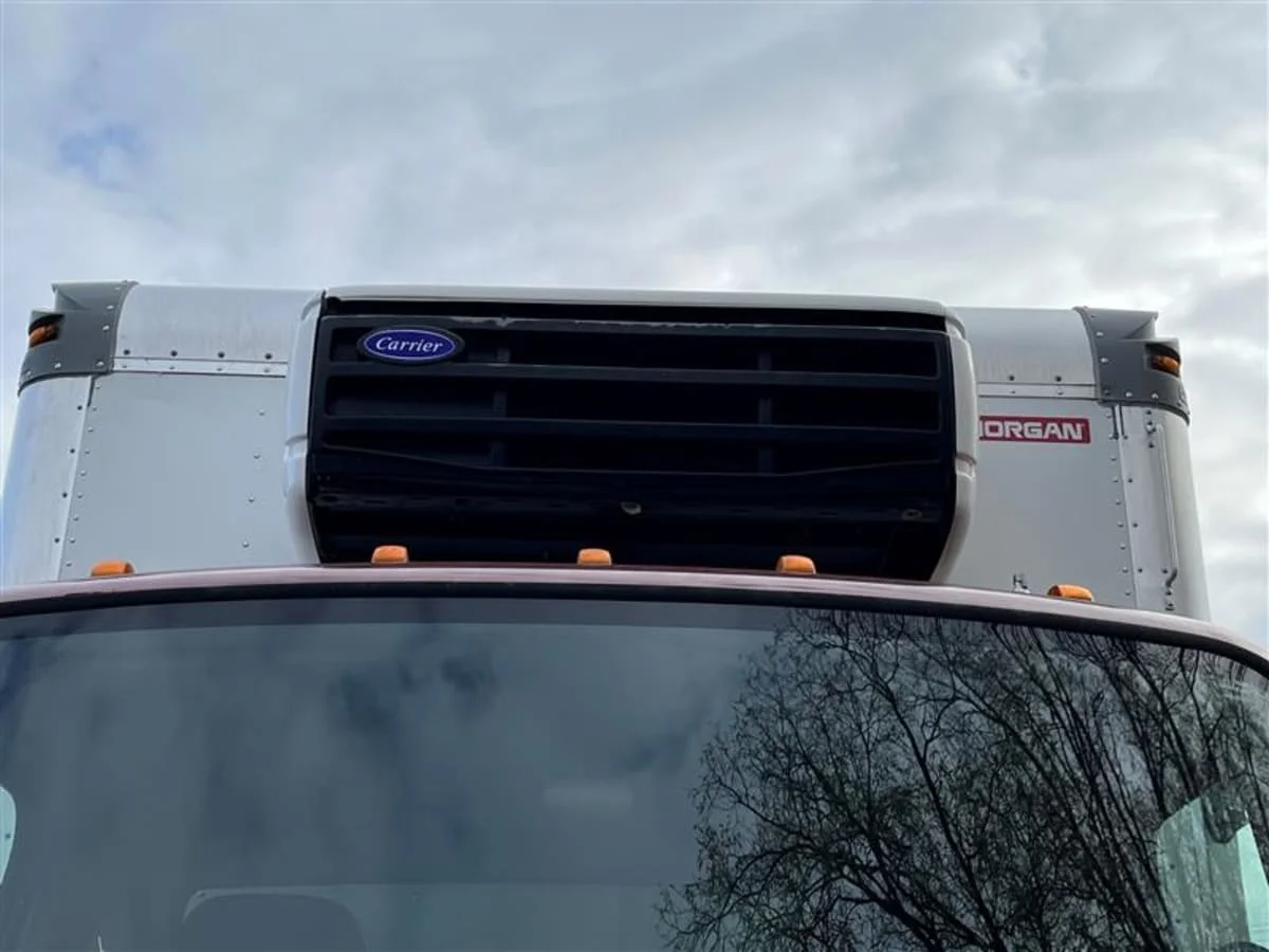 2016 Freightliner M2 106 in Beltsville, MD — photo 7