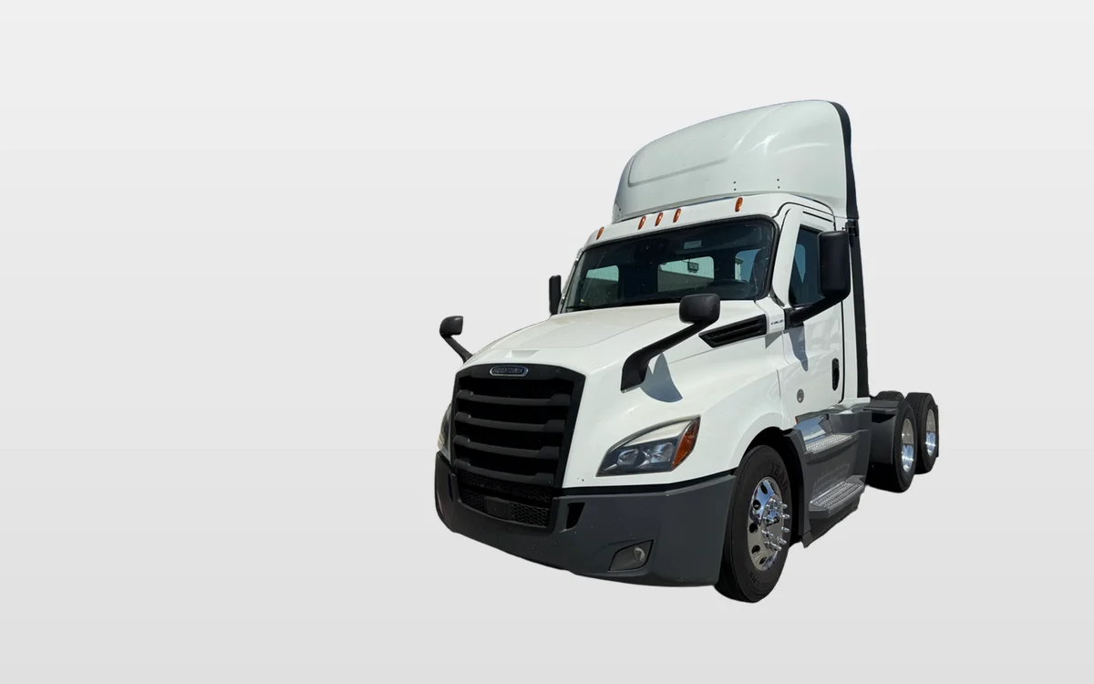 2022 FREIGHTLINER CASCADIA 126DC - image 1